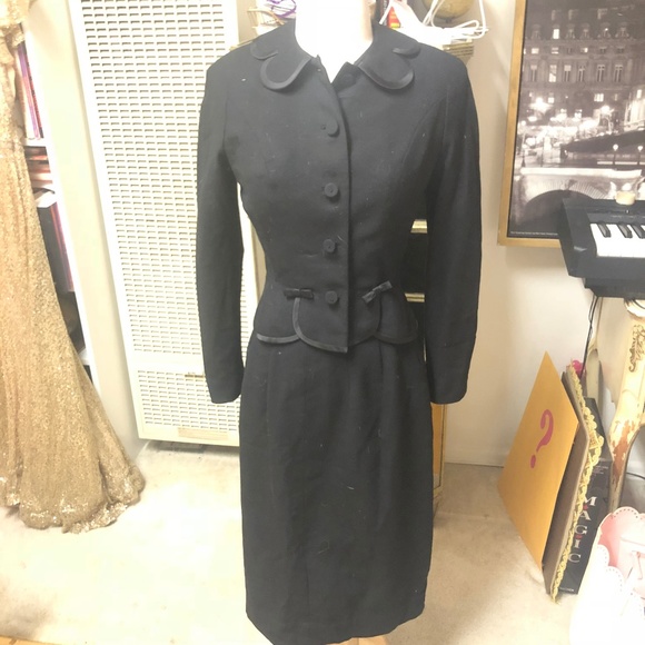 Dresses & Skirts - Vintage 1940s Suit skirt film noir